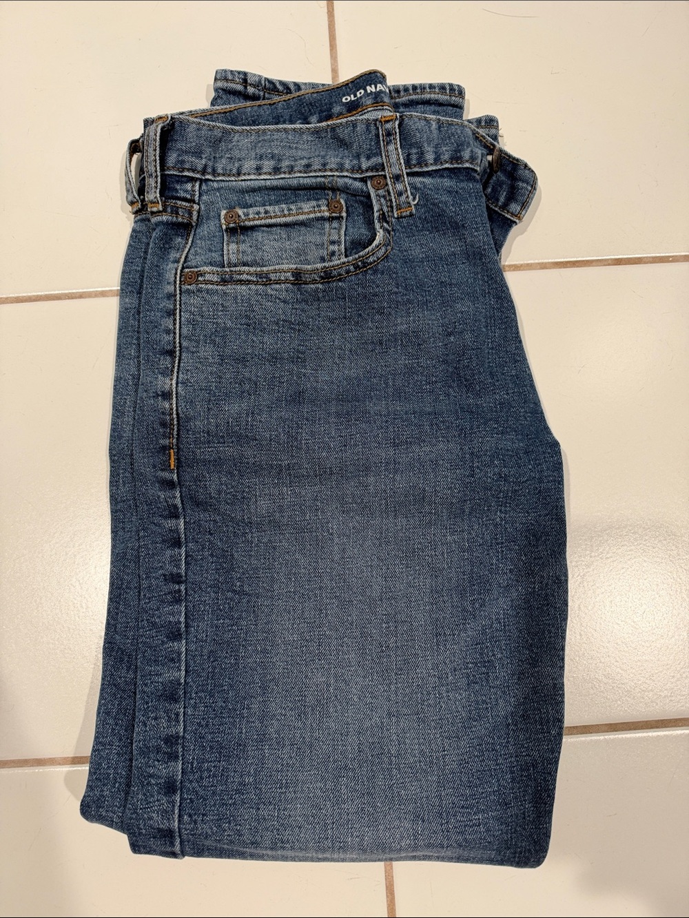 Old Navy Men’s Classic Slim Fit Blue Jeans